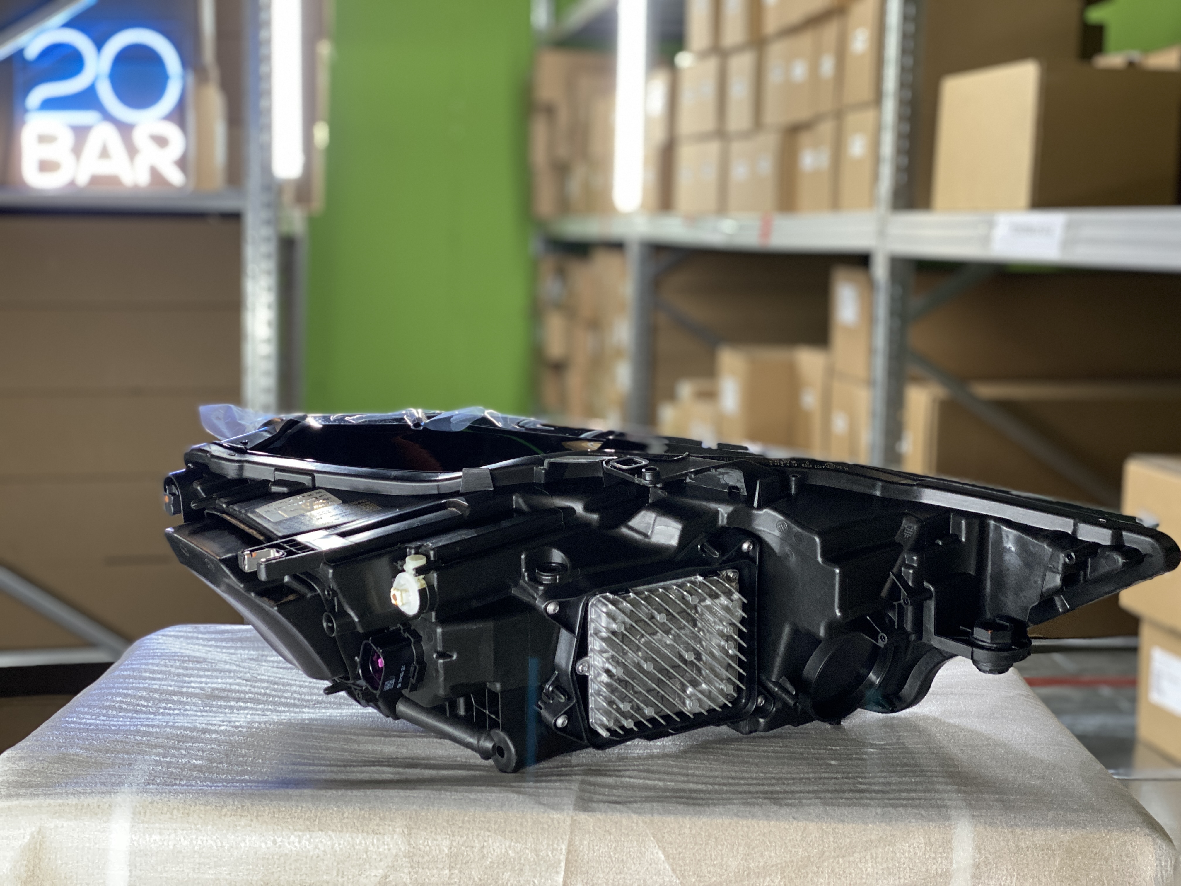 Правая фара FULL LED для Audi A6C8 дорестайлинг (2018 - 2023) в интернет магазина 20BAR.