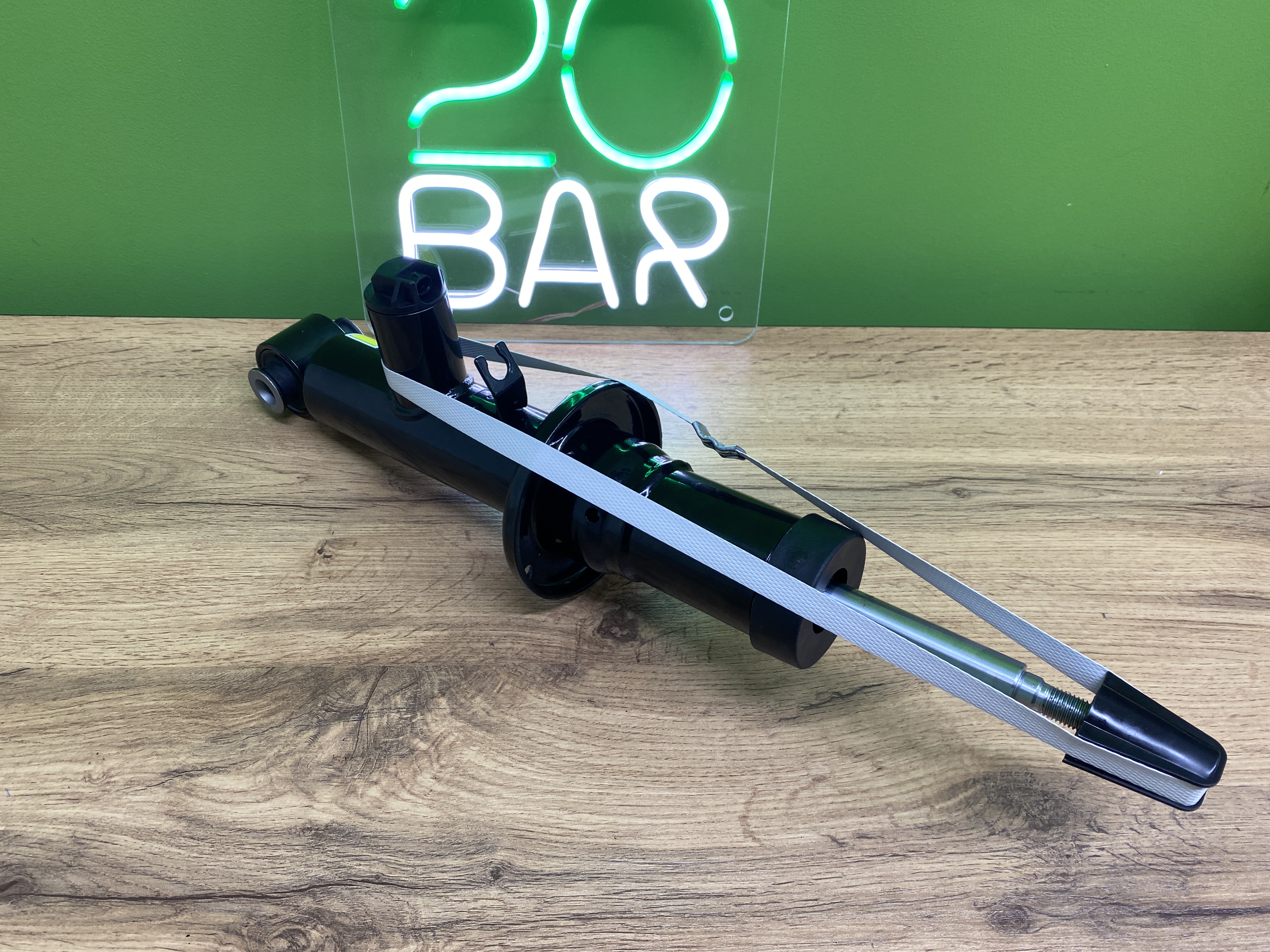 Амортизатор задний BMW X3 F25 с EDC R=L в интернет магазина 20BAR.