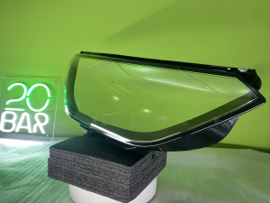 Правое стекло фары для Audi A4B9 рестайлинг (2020 - н.в.) в интернет магазина 20BAR.