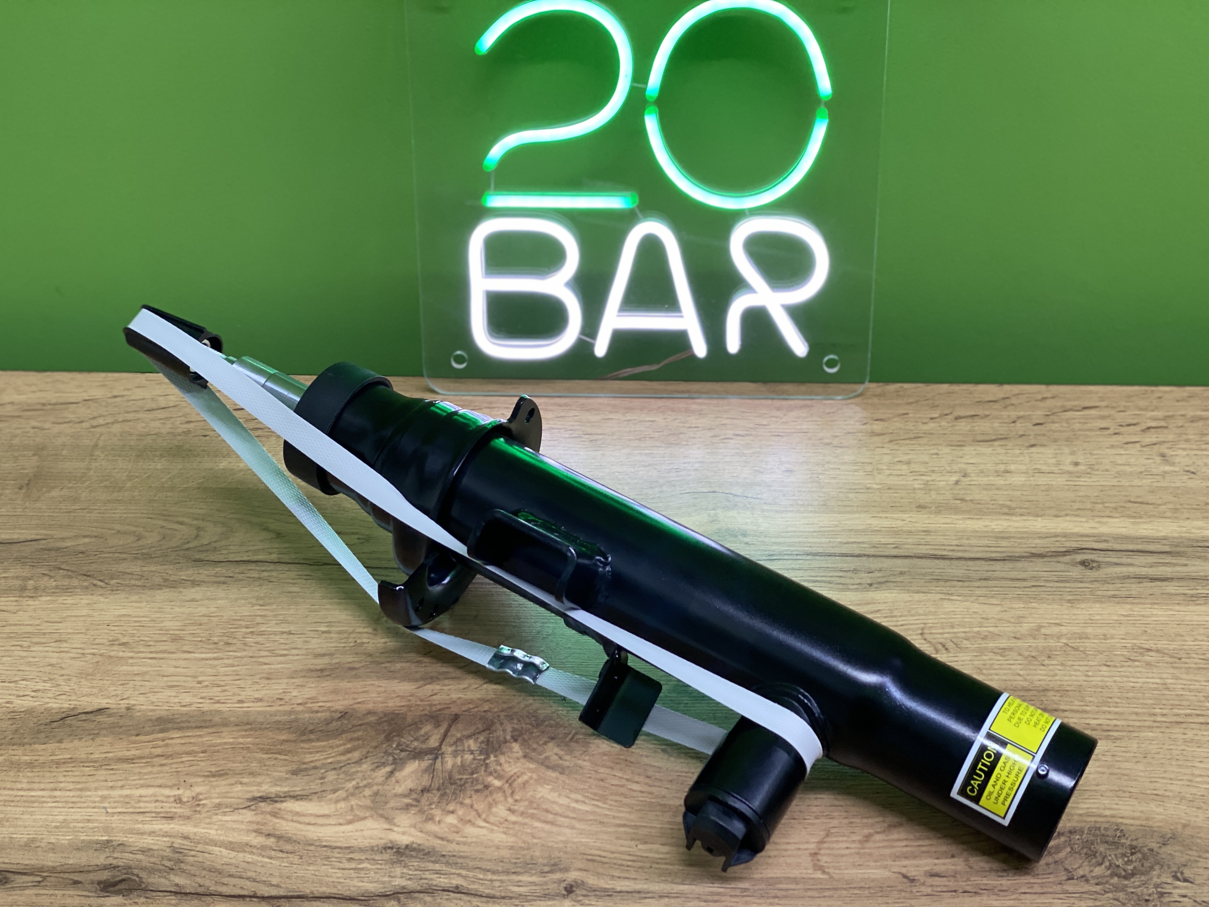 Амортизатор передний левый BMW X3 F25 X-drive с EDC в интернет магазина 20BAR.