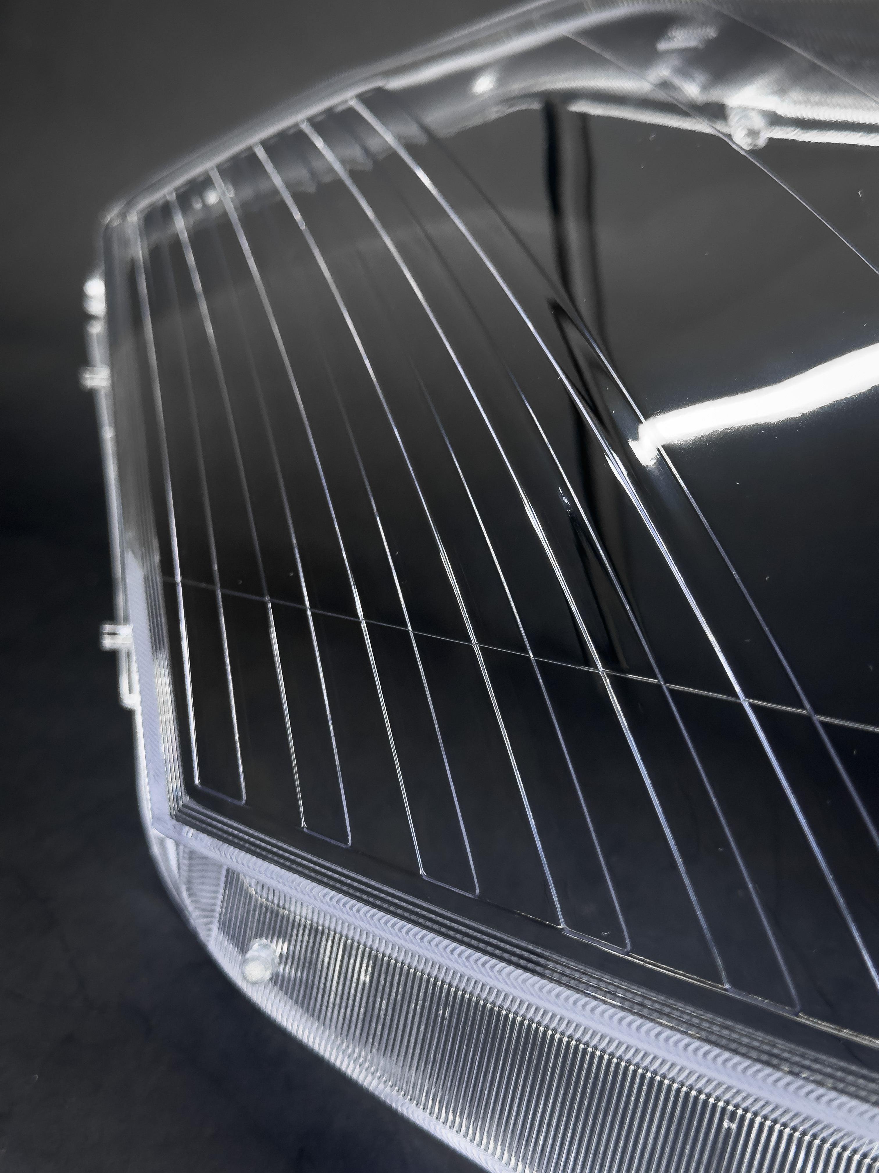 Левое стекло фары для Mercedes-Benz S-class W221 дорестайлинг (2005-2009) в интернет магазина 20BAR.