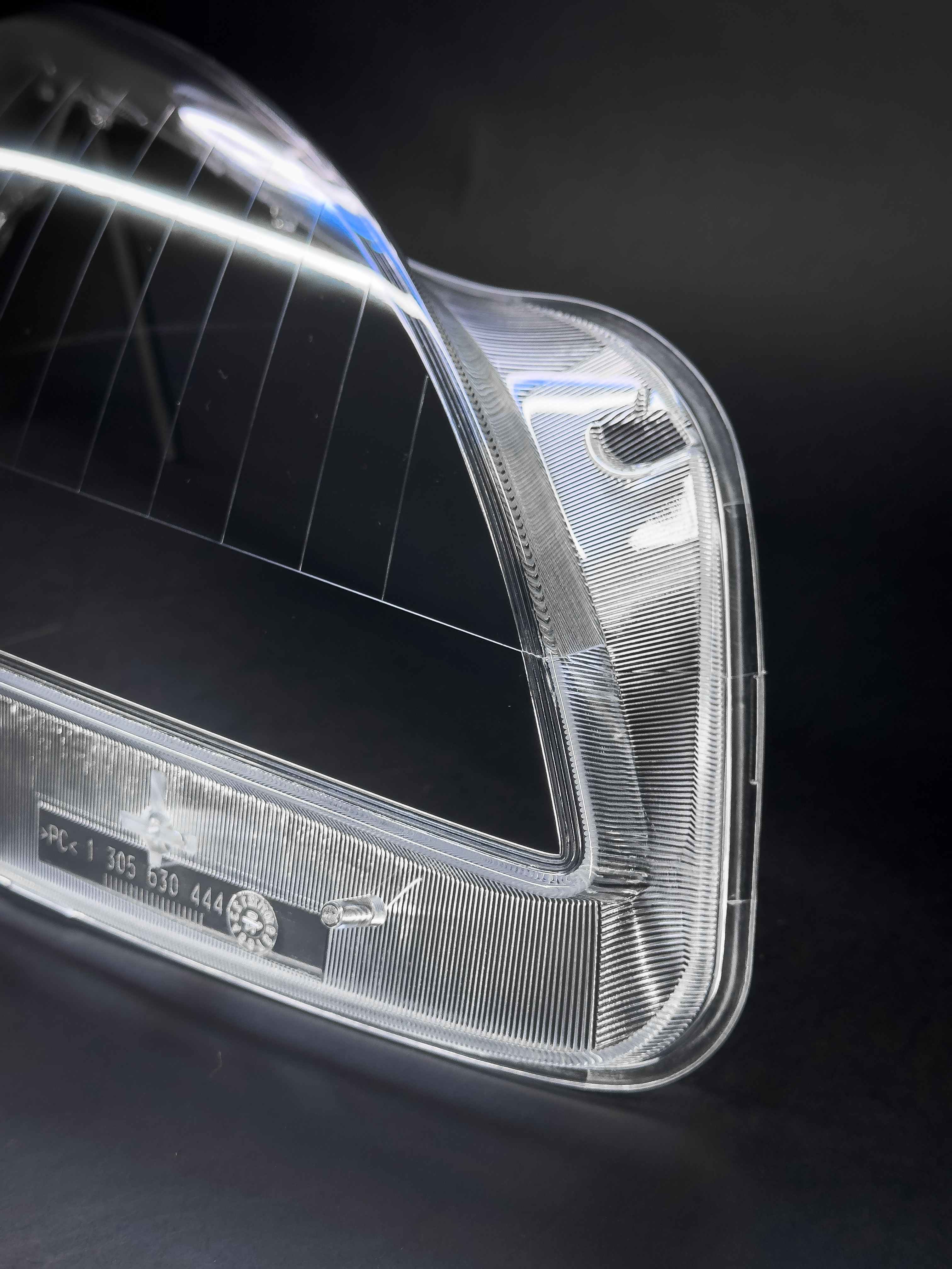 Левое стекло фары для Mercedes-Benz S-class W221 дорестайлинг (2005-2009) в интернет магазина 20BAR.
