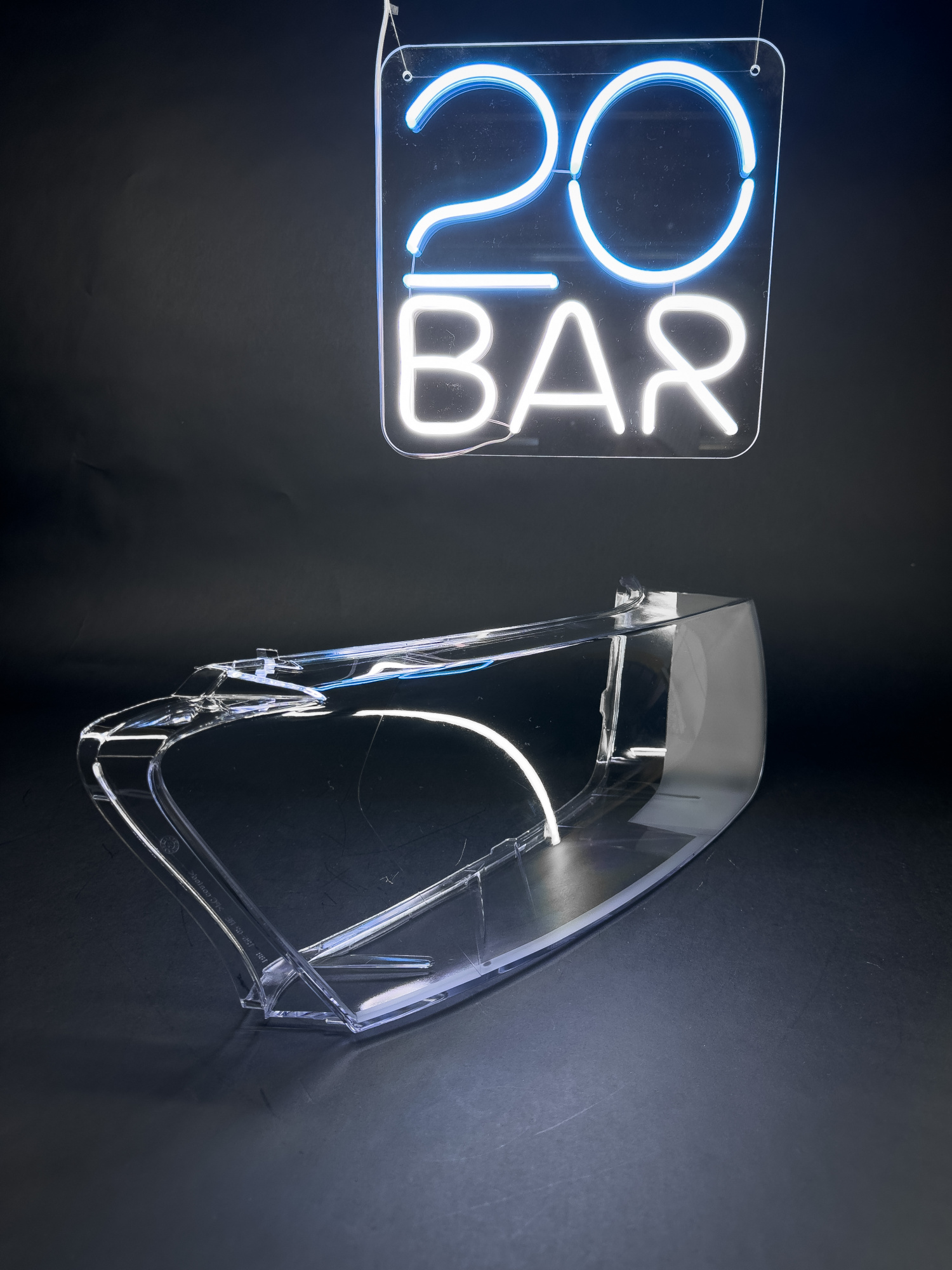 Правое стекло фары для Audi Q3 8U дорестайлинг (2010 - 2015) в интернет магазина 20BAR.