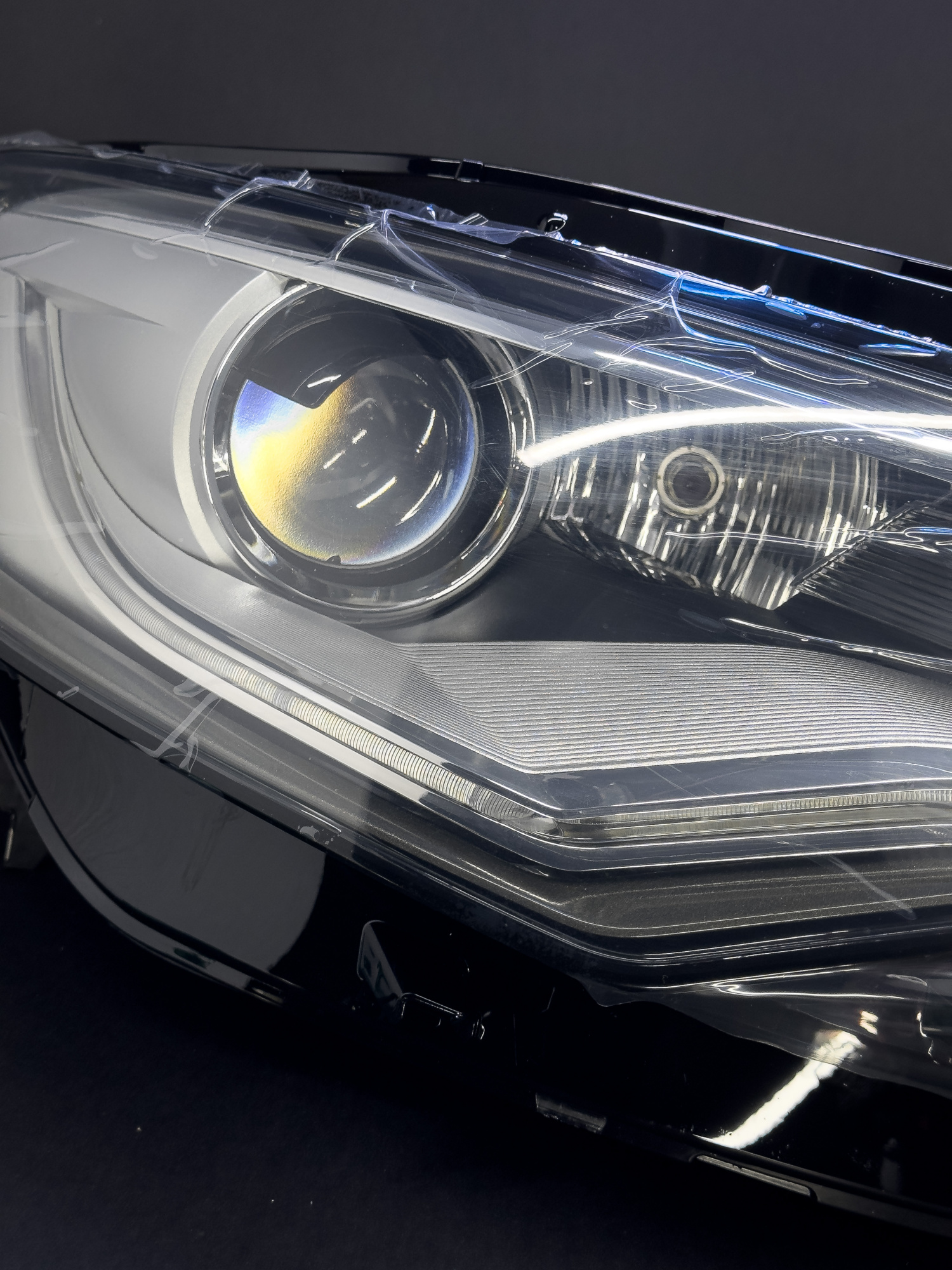 Левая фара ксенон для Audi A6C7 дорестайлинг (2011 - 2015) в интернет магазина 20BAR.