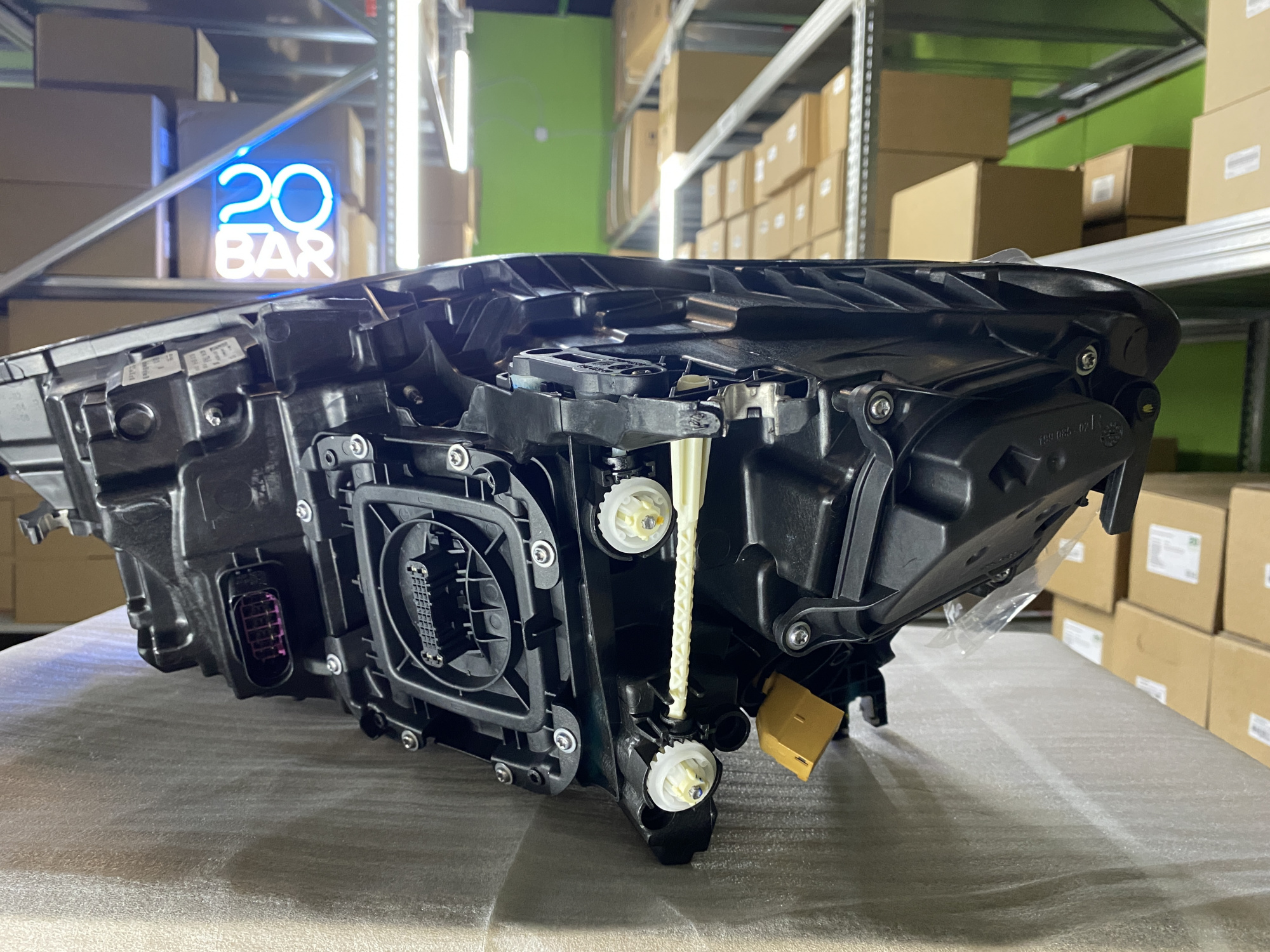 Левая фара LED для Audi A6C7 рестайлинг (2014 - 2018) в интернет магазина 20BAR.