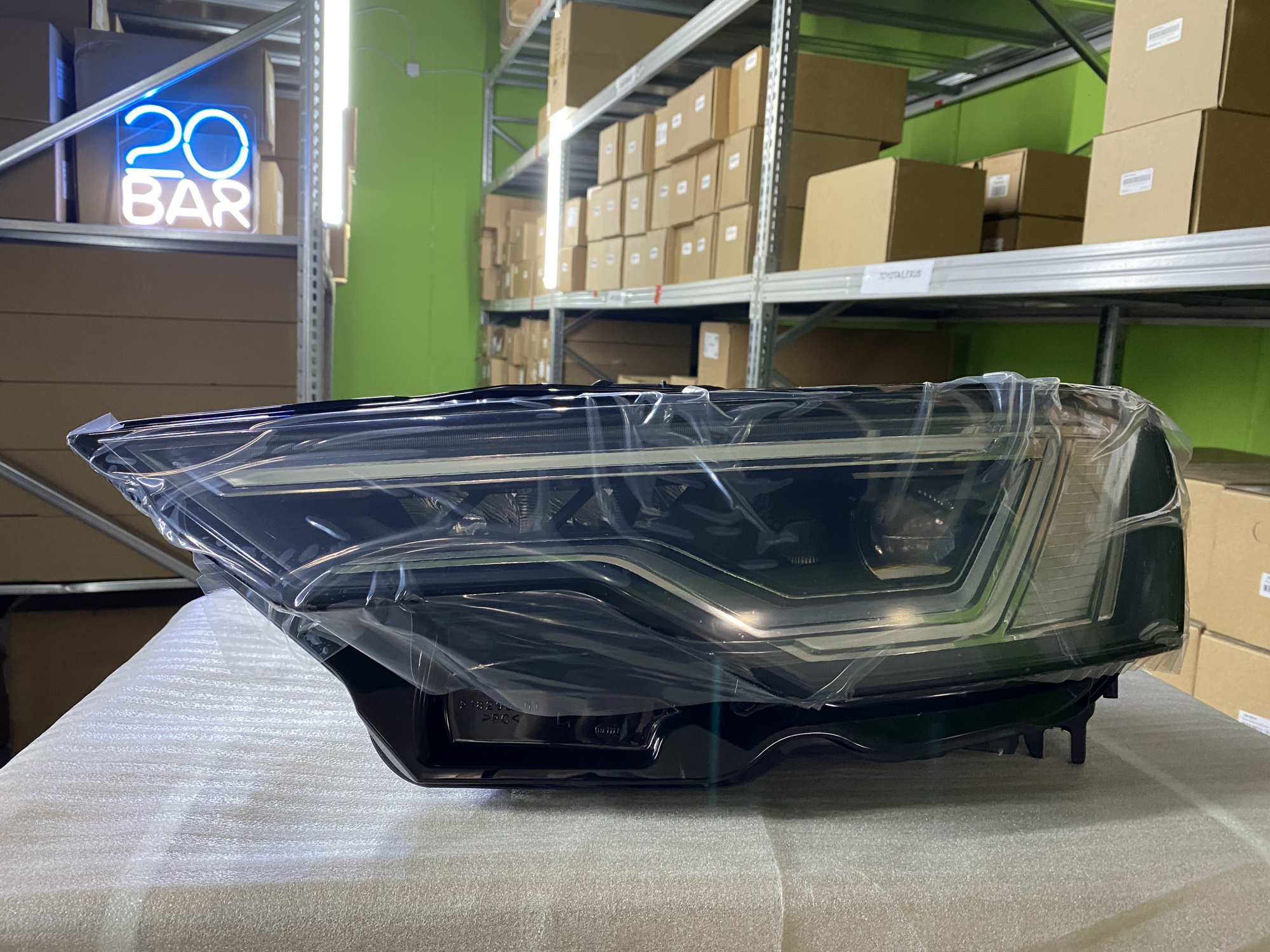 Левая фара FULL LED для Audi A6C8 дорестайлинг (2018 - 2023) в интернет магазина 20BAR.